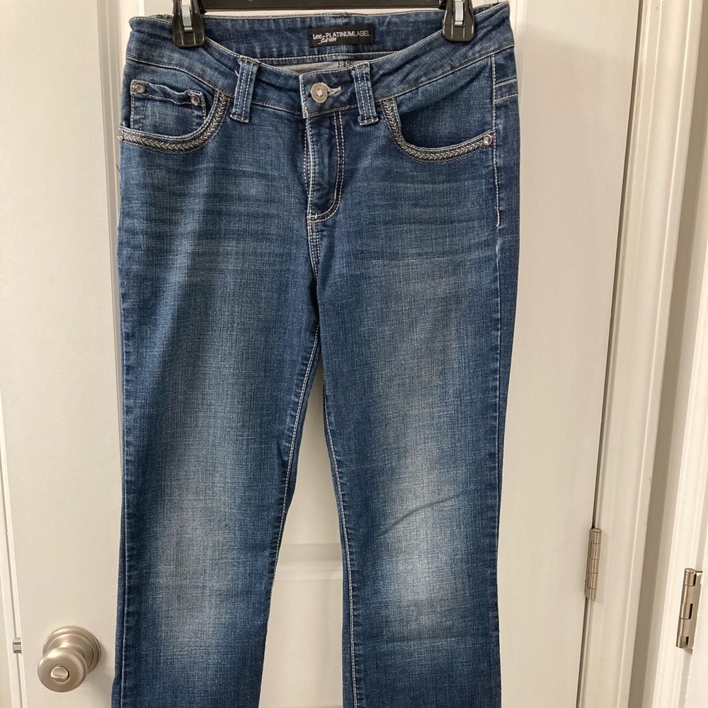 Lee Platinum barely bootcut jeans size 6